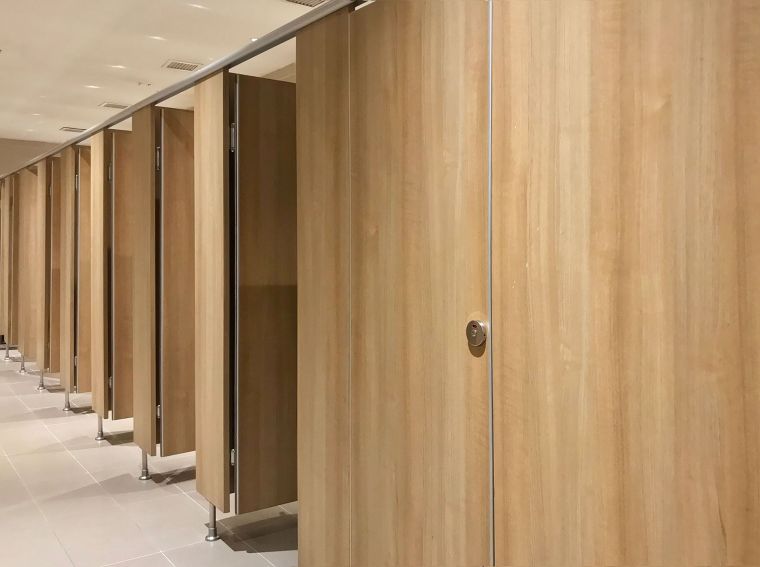  “ผนังห้องน้ำสำเร็จรูป Melamine finish” เรียบสนิท ไร้รอยต่อ ไม่ก่อให้เกิดคราบสกปรก ภาพประกอบ