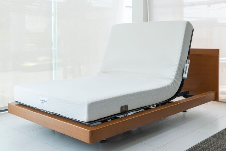 ‘Intime 7000’ ที่นอน 3 layers และเทคโนโลยี Aqua Cell    ที่ช่วยกระจายแรงกดทับ  ภาพประกอบ