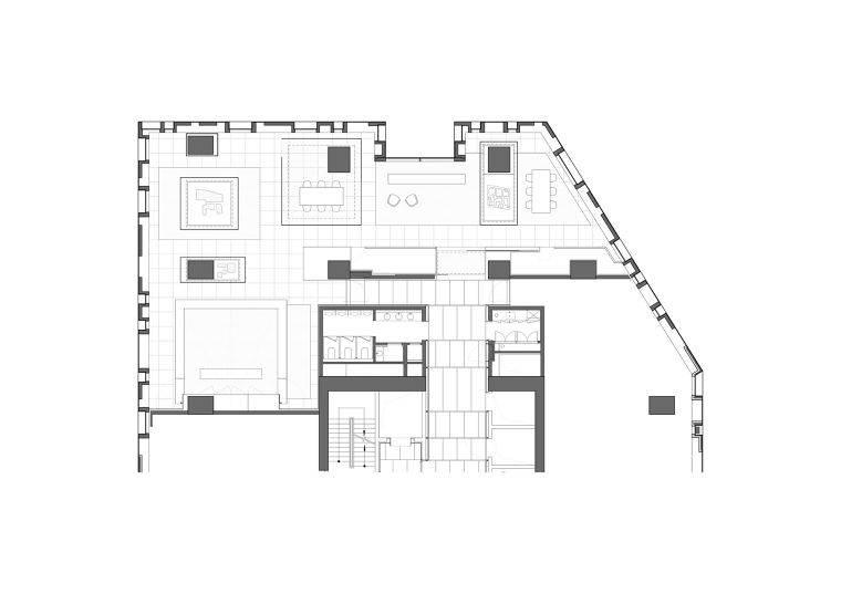 "SOHO OFFICE" กับการเปลี่ยนพื้นที่สำนักงานให้เป็น Installation Space ด้วยการนำกระจกหลากชนิดมาใช้ตกแต่งในทุกระนาบมิติ ภาพประกอบ