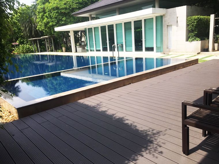 เปลี่ยนสไตล์การตกแต่งพื้นที่อย่างโดดเด่น ด้วยพื้นไม้ Lite Decking  "ผิวปัดเสี้ยน เรียบเนียน ลวดลาย สวยงาม" ภาพประกอบ
