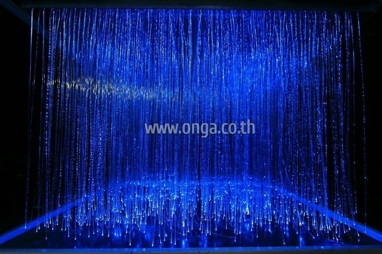 โคมไฟระย้าเปลี่ยนสี (Fiber optic chandelier)  ภาพประกอบ