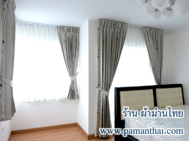 วิธีการเลือกผ้าม่านให้เข้ากับวอลเปเปอร์และโทนสีของห้อง ภาพประกอบ