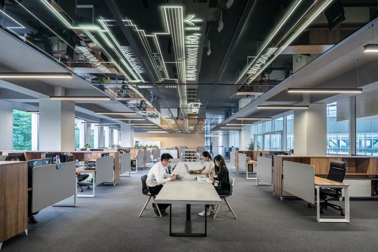 5 เหตุผลที่เฟอร์นิเจอร์ออฟฟิศควรเป็นแบบลอยตัวมากกว่าแบบ Built-In  ภาพประกอบ