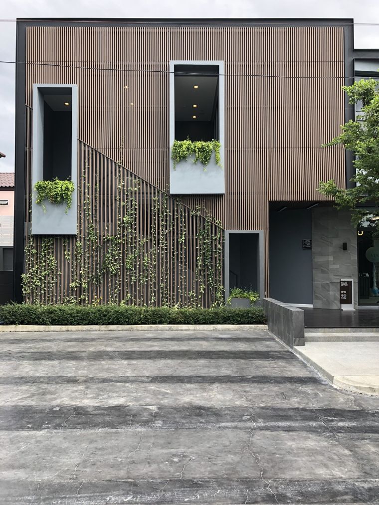 เมื่อ Facade design เข้ากันได้สบายๆ กับ “ไม้ระแนงสังเคราะห์” ภาพประกอบ