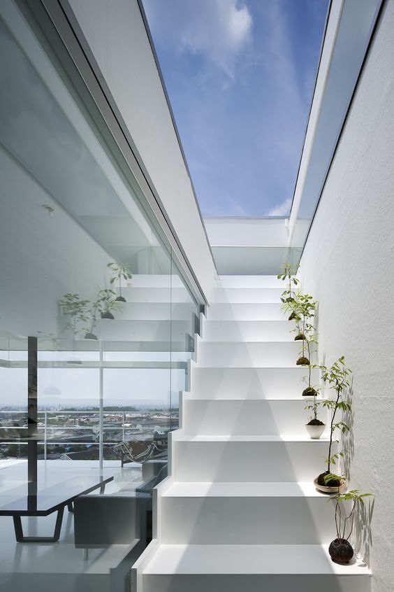 SGP Laminated Glass กระจกสำหรับงานออกแบบหลังคา บันได และพื้นกระจก ที่ต้องการความทนทานปลอดภัยสูงสุด ภาพประกอบ