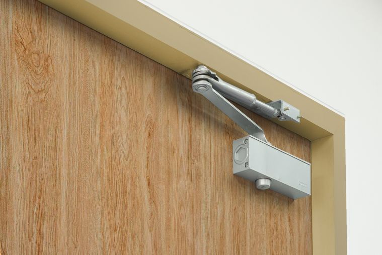 เลือกโช๊คอัพประตู (Door Closer) ที่ปลอดภัยและเหมาะกับการใช้งานในโรงพยาบาลและสถานบริการเพื่อผู้สูงอายุ ภาพประกอบ