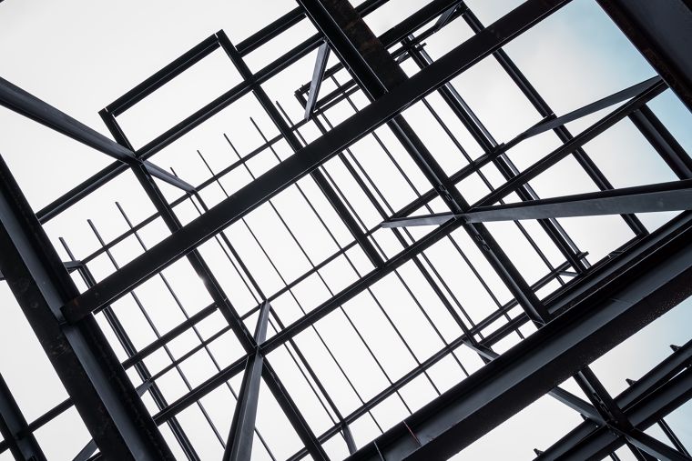 3-Storey Steel House (บ้านเพชรเกษม) บ้านโครงสร้างเหล็กที่ผสมผสานกลิ่นอายของความดิบเท่ เข้ากับความเรียบง่ายทันสมัยได้อย่างมีเสน่ห์ ภาพประกอบ