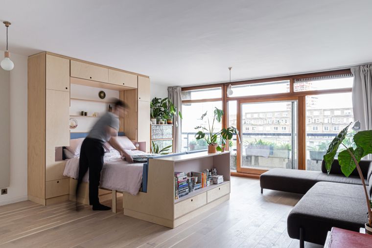 Intervention Architecture&nbsp;

ขอบคุณภาพประกอบจาก www.dezeen.com
