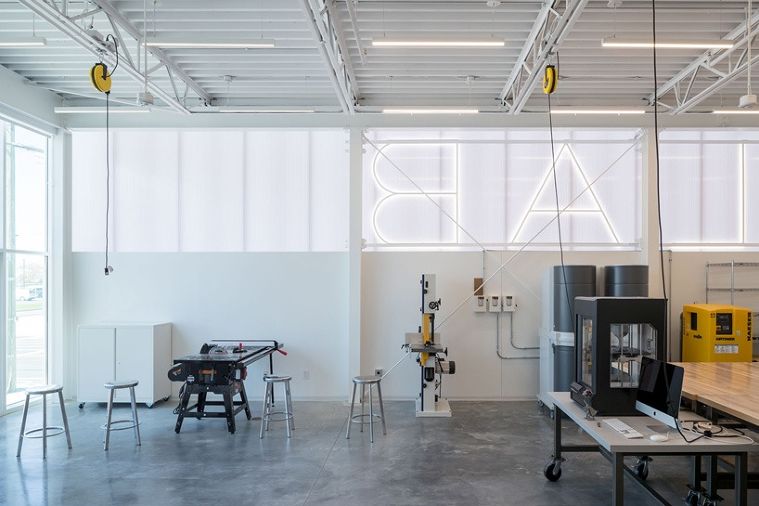 “Artlab” อาคารที่เรืองแสงในยามค่ำคืน ศูนย์รวม community สำหรับคนรักงานศิลปะจากมหาวิทยาลัย Harvard ภาพประกอบ