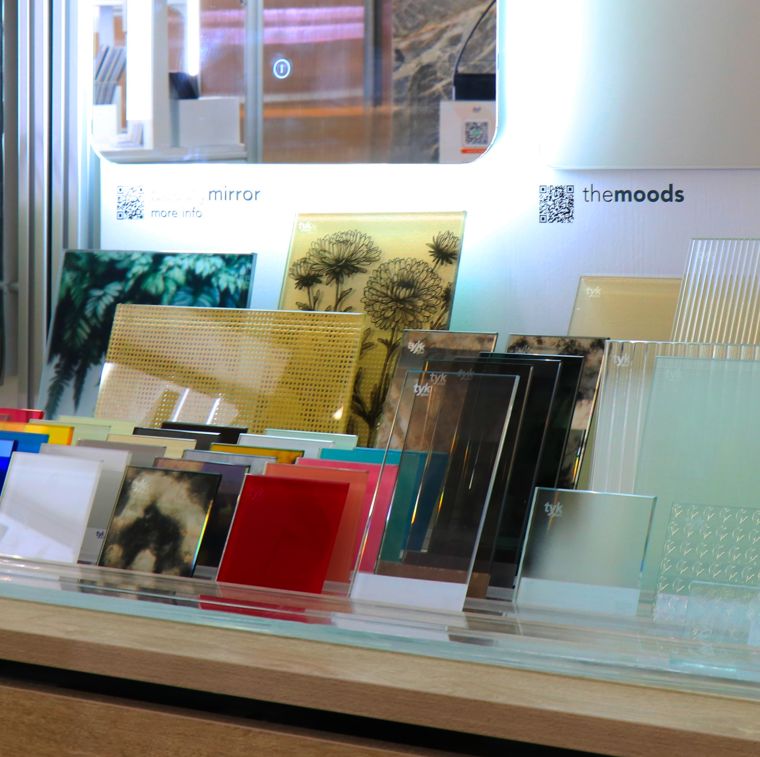 TYK Glass Showcase at MATLAB | Discover inspiration through uniquely styled decorative glass. ภาพประกอบ