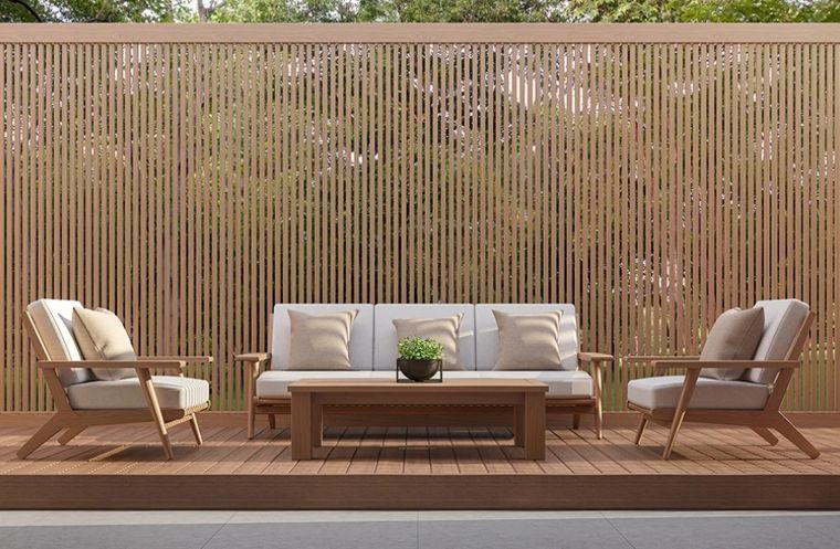 รั้วไม้ระแนงไม้แท้ vs ไม้เทียม เลือกแบบไหนดีให้คุ้มค่า ทนแดดฝน ใช้ได้นาน ภาพประกอบ