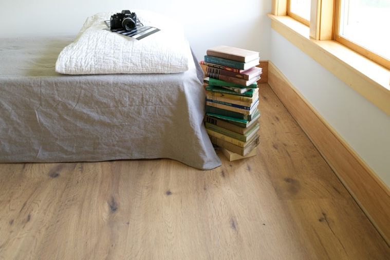 พื้นไม้คอร์ก (Cork Flooring) วัสดุปูพื้นเพื่อสุขภาพ ช่วยเรื่องปรับอุณหภูมิให้เหมาะสมกับผู้สูงอายุ ภาพประกอบ