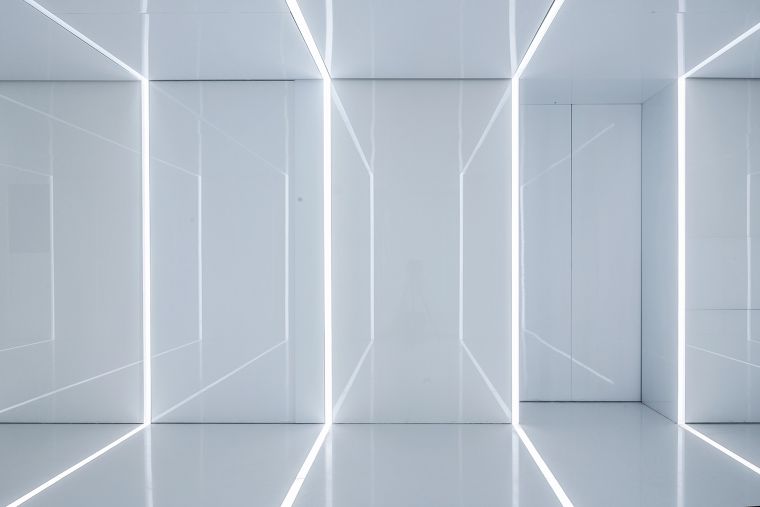 "SOHO OFFICE" กับการเปลี่ยนพื้นที่สำนักงานให้เป็น Installation Space ด้วยการนำกระจกหลากชนิดมาใช้ตกแต่งในทุกระนาบมิติ ภาพประกอบ