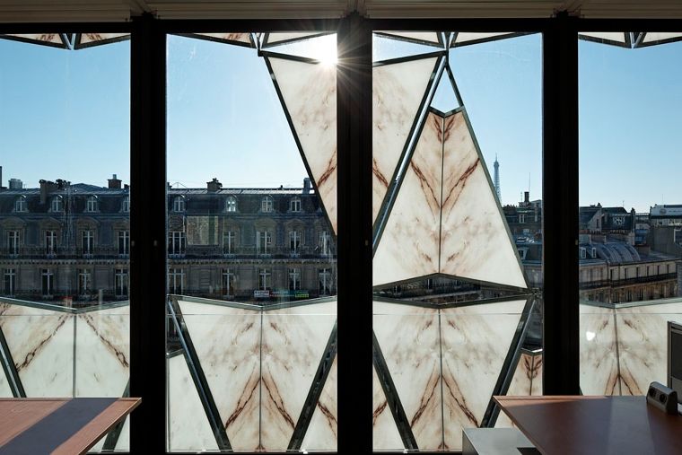 สร้างเสน่ห์ให้งานสถาปัตยกรรม ด้วยการ Design Pattern Facade กระจกแผ่นพับแบบ Origami ภาพประกอบ