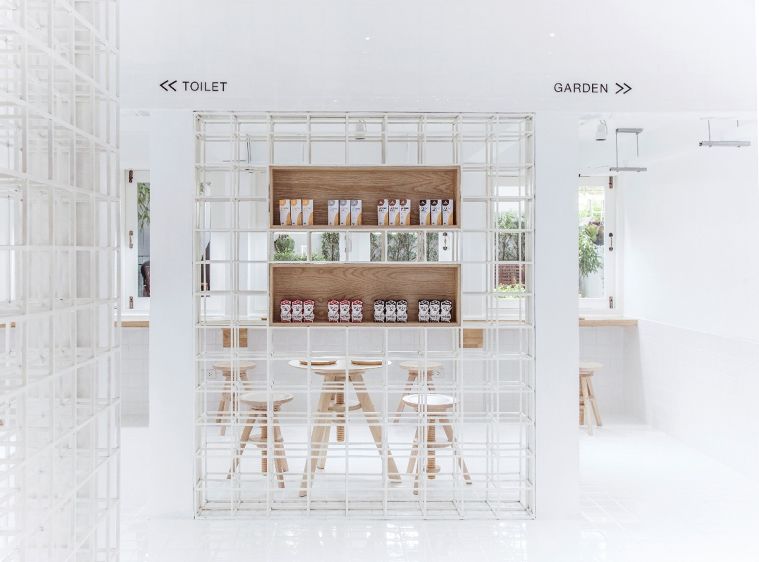 Butterfly Milkbar ร้านนมสุดชิคน่านั่งสไตล์ "M i n i m a l" ที่มีเอกลักษณ์เฉพาะตัว ! ภาพประกอบ