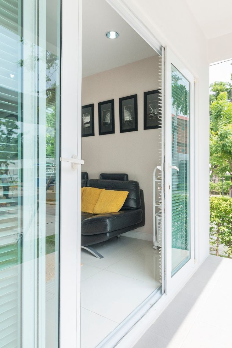 ประตูหน้าต่าง uPVC ที่เพิ่มความปลอดภัยให้แก่ผู้ใช้งาน ด้วยระบบล็อคหลายจุด "Multi-Lock System" ภาพประกอบ