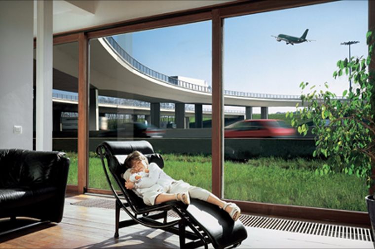 "Acoustic Glass" กระจกกันเสียง ที่ช่วยลดเสียงรบกวนจากภายนอก  ภาพประกอบ