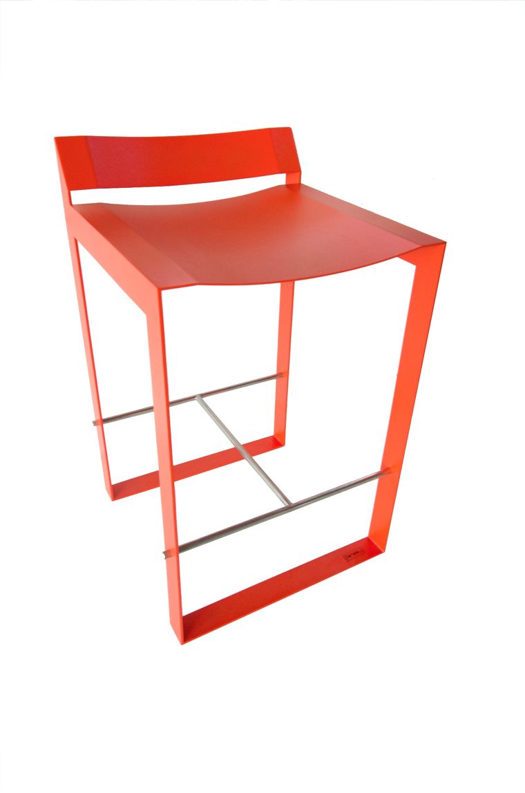 เพิ่มความแอคทีฟด้วยสีสันฉูดฉาดกับเก้าอี้ Studio Chair “Trayer 2” ภาพประกอบ