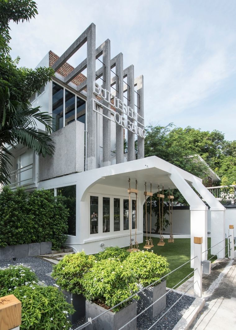 Butterfly Milkbar ร้านนมสุดชิคน่านั่งสไตล์ "M i n i m a l" ที่มีเอกลักษณ์เฉพาะตัว ! ภาพประกอบ