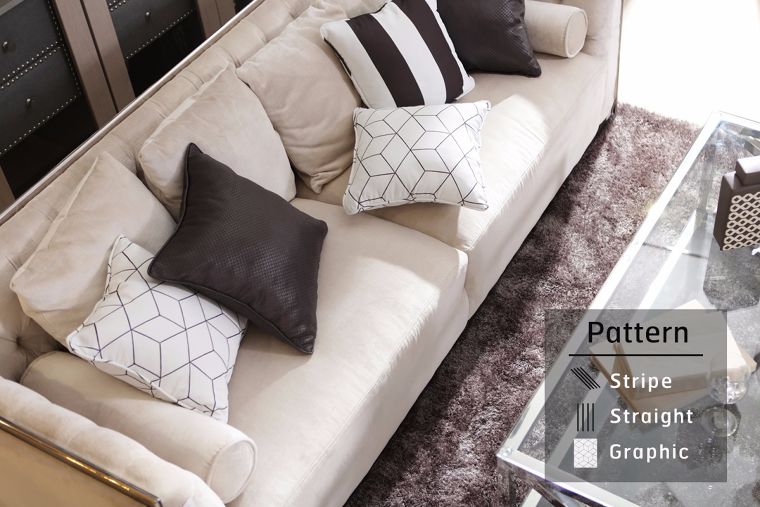 การ soft furnishing ของงานปลอกหมอนที่จับคู่ให้แมทต์กับพรมหนานุ่ม&nbsp;เพิ่มบรรยากาศความอบอุ่นแบบสแกนดิเนเวีย&nbsp;