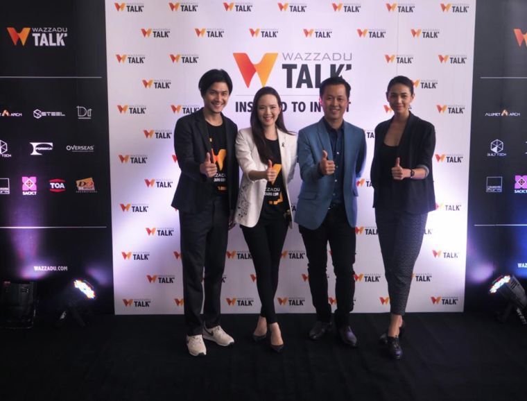 &nbsp;ผู้บริหาร Wazzadu.com ถ่ายภาพร่วมกับพิธีกร คุณ ท็อป พิพัฒน์&nbsp;อภิรักษ์ธนากร