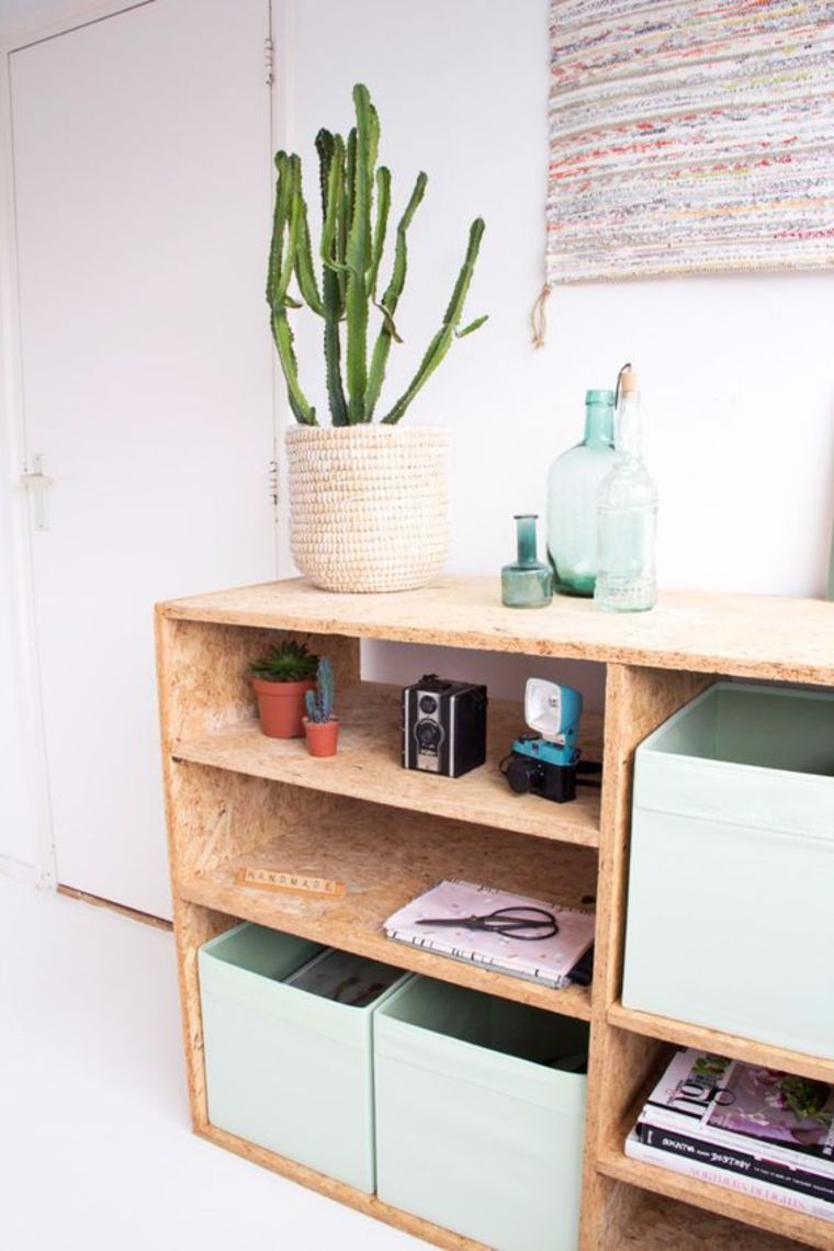 แต่งห้องแบบ simply&cozy ด้วยวัสดุไม้ OSB กับของใช้ของตกแต่งสีพาสเทล&nbsp;