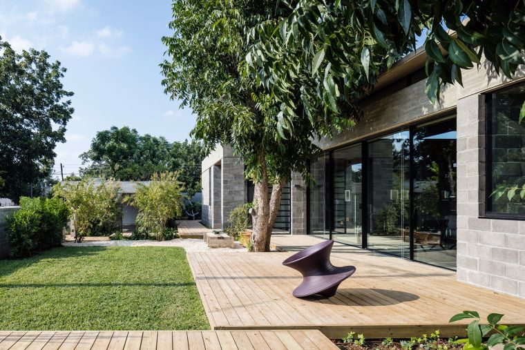 บ้านชั้นเดียวสไตล์ Modern&Industrial ที่ออกแบบมาเพื่อรองรับสภาพภูมิอากาศในประเทศเขตร้อน !!! ภาพประกอบ