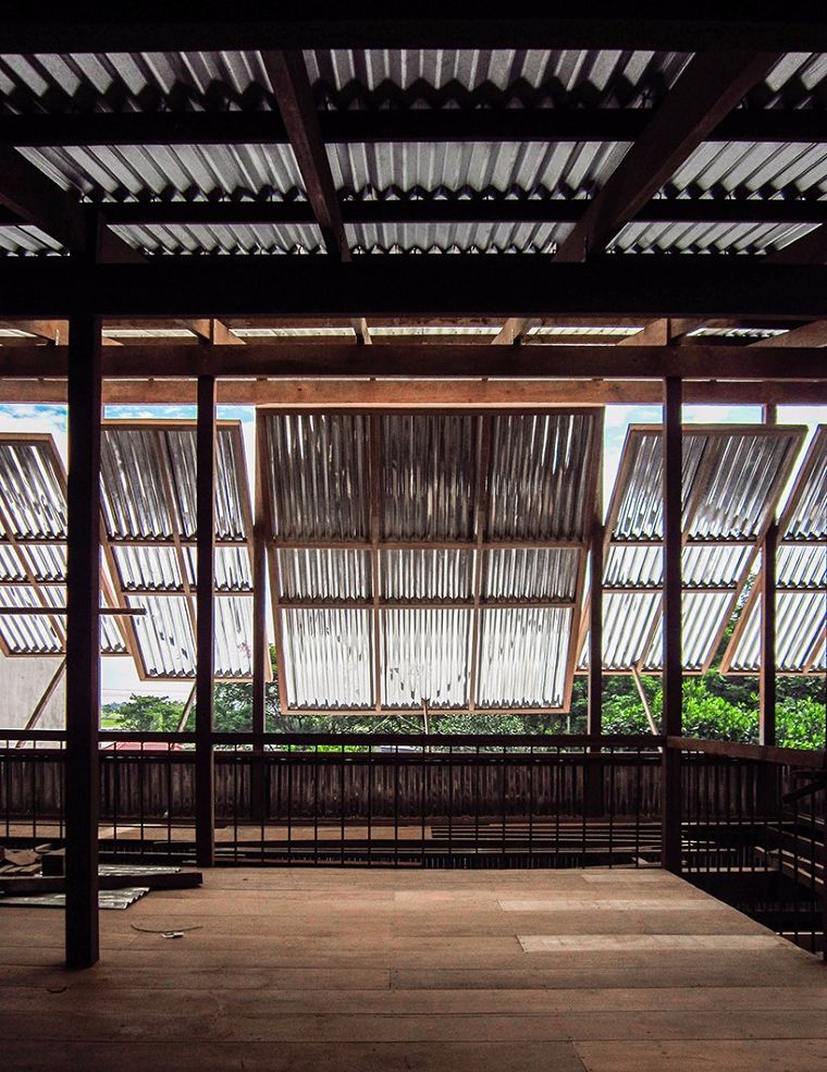 การรีโนเวทสุดเจ๋ง ที่เปลี่ยนบ้านในชุมชนแออัดให้เป็นบ้านเท่ๆ สไตล์ Contemporary ! ภาพประกอบ